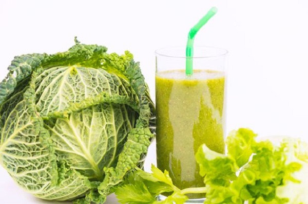 Những loại nước ép rau củ giúp giảm cholesterol