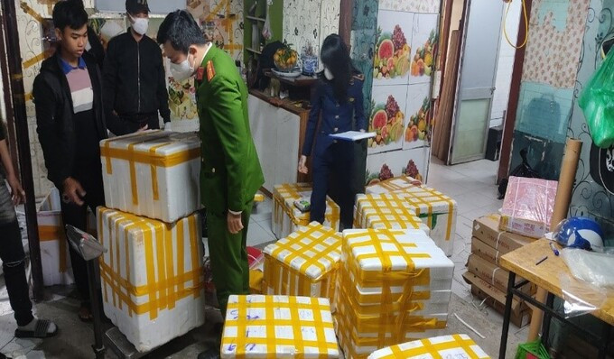 Hà Nội thu giữ 300 kg thực phẩm đông lạnh không rõ nguồn gốc xuất xứ