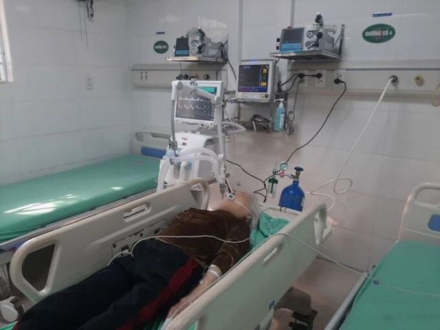 Nghệ An cấp cứu thành công cho bệnh nhân lớn tuổi bị hóc dị vật đường hô hấp