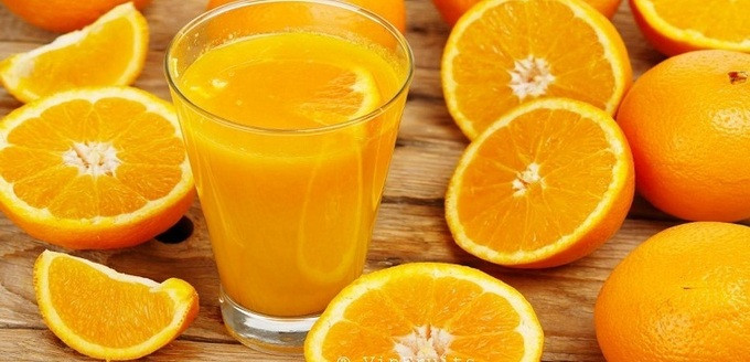 Thời điểm không nên uống nước cam tươi