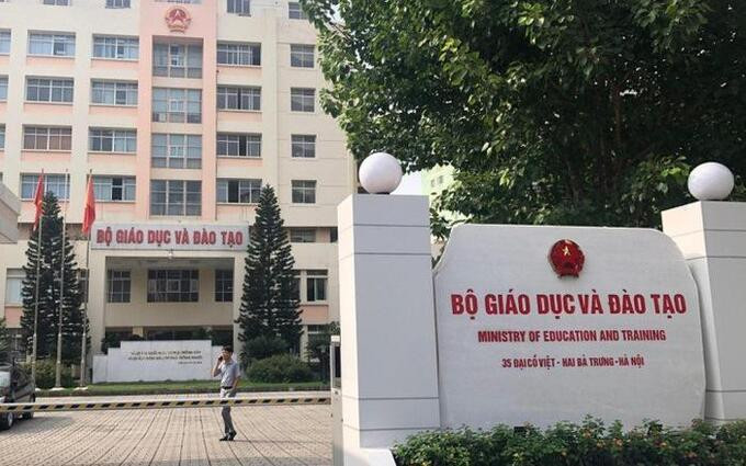Chuyển nội dung có dấu hiệu “lợi ích nhóm” liên quan đến Bộ Giáo dục và Đào tạo sang Bộ Công an