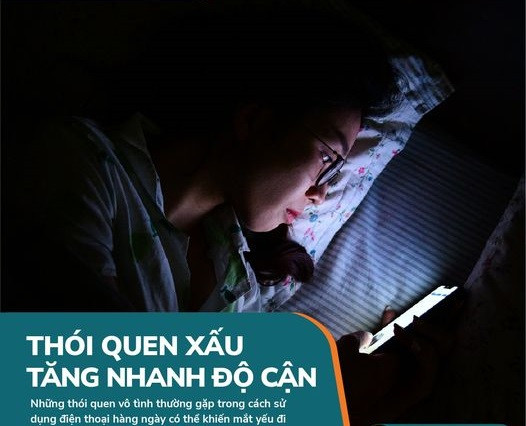 Thói quen xấu khi sử dụng điện thoại gây tăng nhanh độ cận