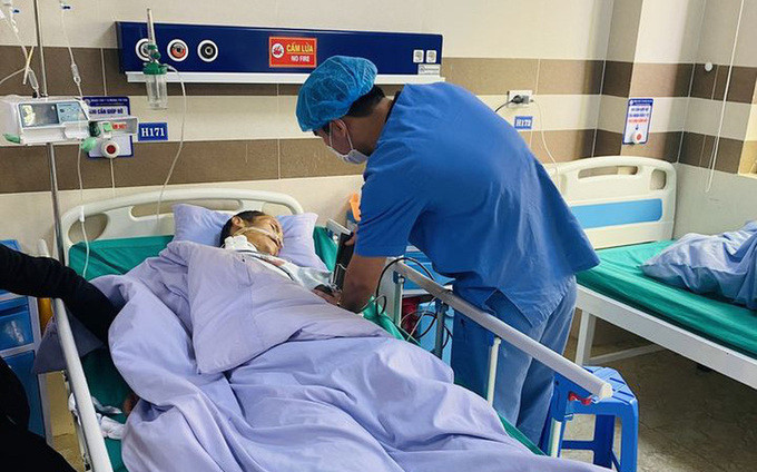 Phú Thọ tiếp nhận điều trị cho một bệnh nhân có tiền sử tăng huyết áp bị xuất huyết não