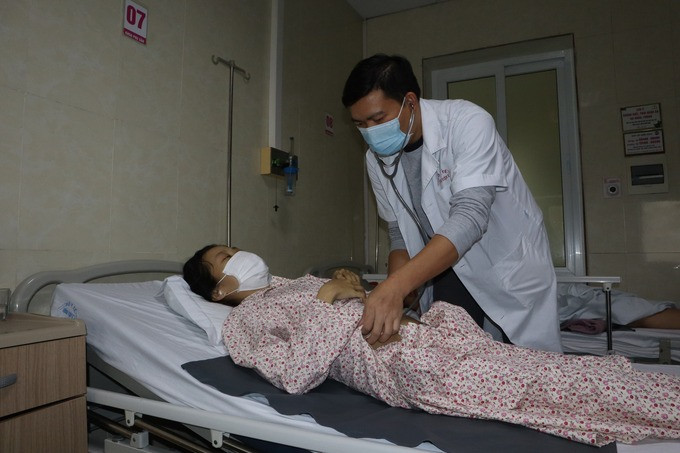 Hà Nội phẫu thuật khẩn cấp cứu hai mẹ con thai phụ sản giật nặng nguy hiểm