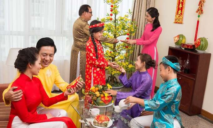 Bài học dạy trẻ về ý nghĩa lì xì ngày Tết