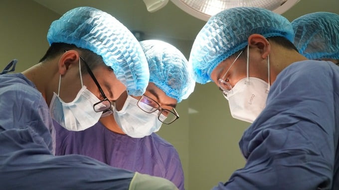 Phú Thọ phẫu thuật và điều trị cho bệnh nhân mắc ung thư bóng Valter có biến chứng tắc mật