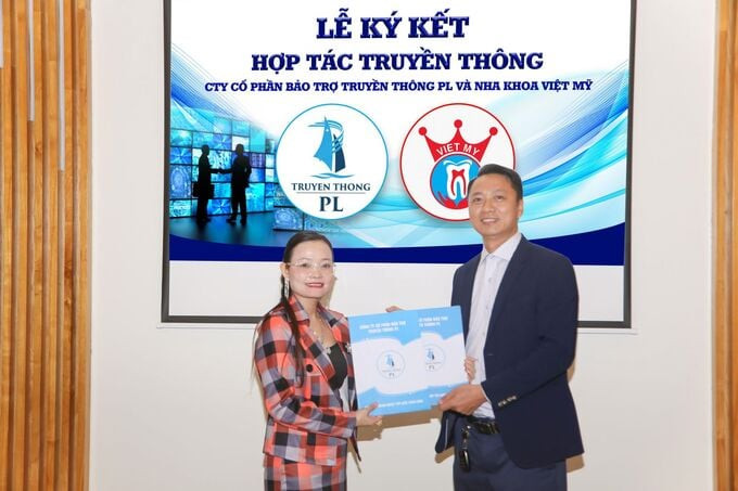 Nhà Báo Chu Loan: Chuyên gia cố vấn truyền thông cho hệ thống nha khoa Việt Mỹ