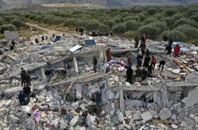 Trận động đất ở Thổ Nhĩ Kỳ và Syria: Gần 8.000 người thiệt mạng, 40.000 người bị thương