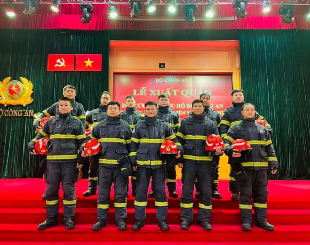 Bộ Công an cử cán bộ, chiến sĩ hỗ trợ nhân dân Thổ Nhĩ Kỳ khắc phục thảm họa thiên tai