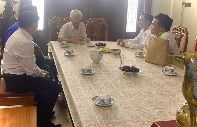 Nguyên Chủ tịch nước Nguyễn Minh Triết "tiếp lửa" các nhà nông trẻ tiêu biểu