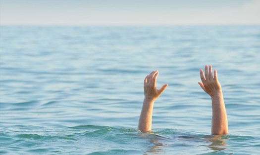 Cà Mau: Hai cháu bé 5 tuổi bị đuối nước thương tâm