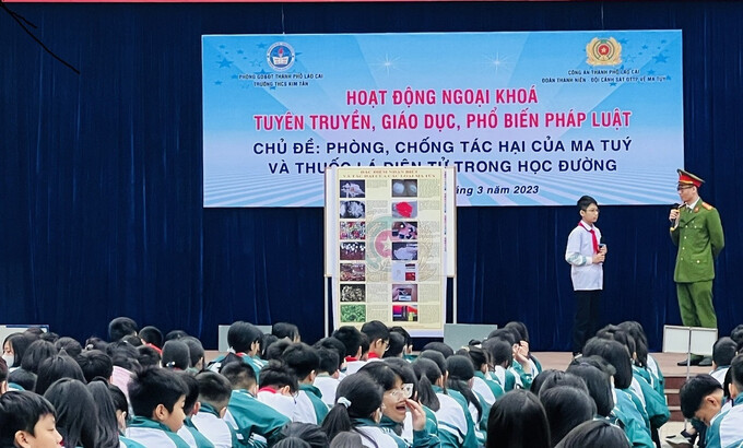 Lào Cai tuyên truyền phòng, chống tác hại của thuốc lá điện tử và ma túy trong học đường
