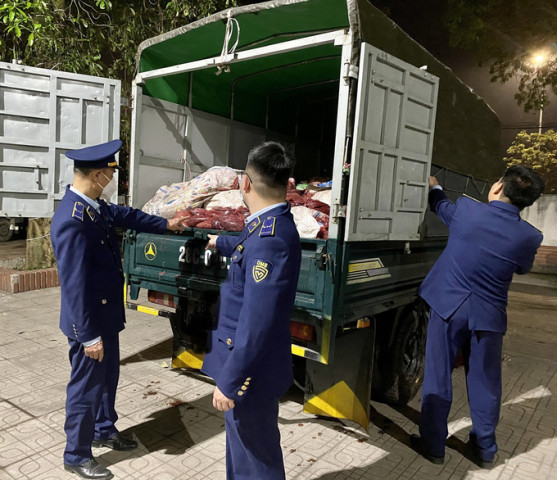 Thái Nguyên tạm giữ gần 4 tấn thực phẩm không rõ nguồn gốc xuất xứ