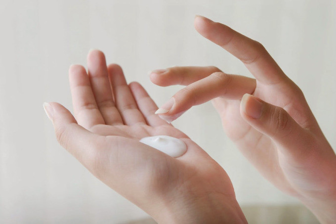 Cách test sản phẩm chăm sóc da tại nhà để lựa chọn sản phẩm phù hợp với làn da