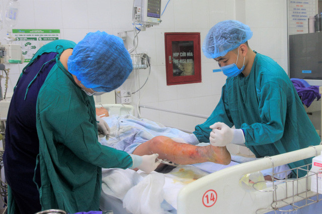 Quảng Ninh điều trị thành công ca bệnh bị viêm mô tế bào nặng gây nhiễm khuẩn và suy thận