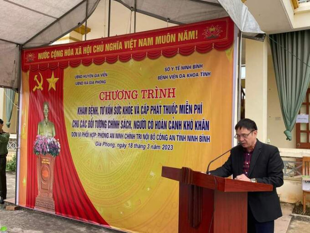 Ninh Bình tổ chức khám bệnh và cấp phát thuốc miễn cho người nghèo