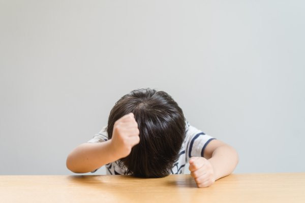 Chuyên gia khuyến cáo cách cha mẹ can thiệp khi con tăng động giảm chú ý