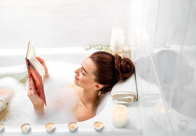 Tắm nước nóng giảm trầm cảm hiệu quả hơn tập thể dục