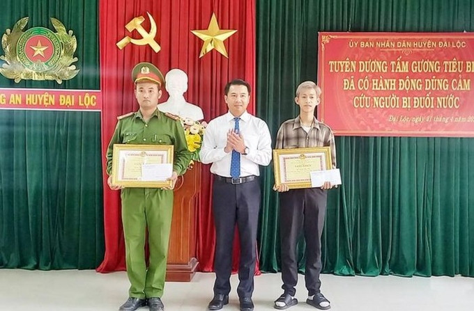 Quảng Nam tuyên dương 2 cá nhân có hành động dũng cảm cứu người đuối nước
