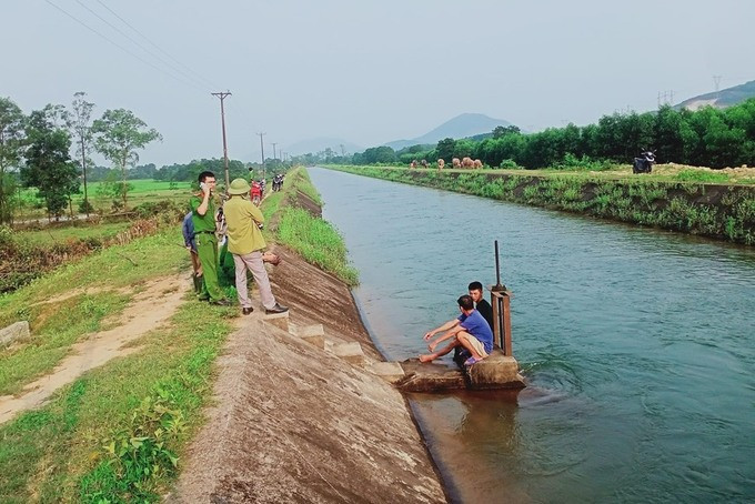 Hà Tĩnh: Một nam sinh đuối nước tử vong khi đi tắm kênh