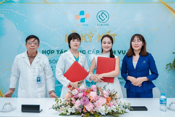 Lễ kí kết hợp tác chiến lược giữa Thương hiệu Lurcinn và Công  ty công nghệ y tế AIVI