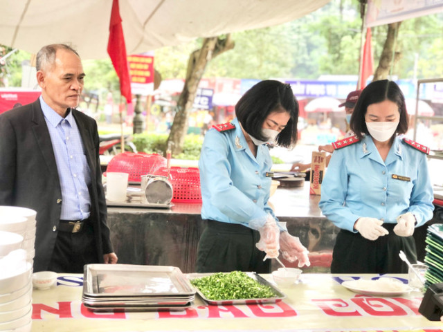 Phú Thọ bảo đảm an toàn thực phẩm trong dịp giỗ Tổ Hùng Vương - Lễ hội Đền Hùng năm 2023