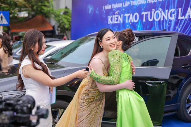 Phó Tổng Giám đốc Lurcinn Group Lê Thị Mỹ Linh: “Đồng hành cùng nhau vươn lên trong sự nghiệp”