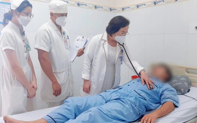 Long An: Nam thanh niên 32 tuổi bị nhồi máu cơ tim, nhập viện trong tình trạng nguy kịch