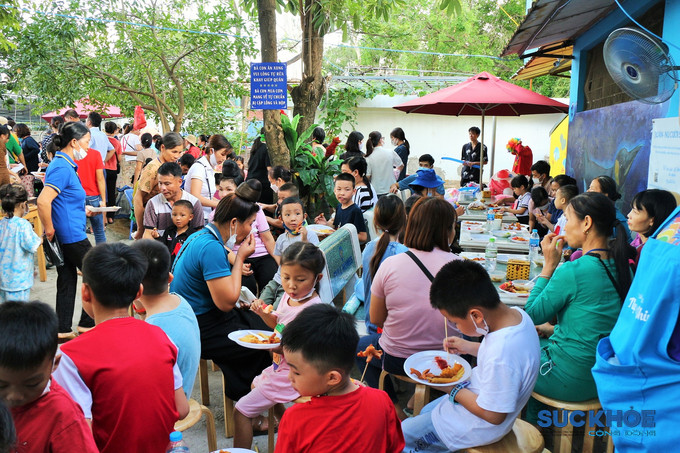 Tết thiếu nhi ý nghĩa dành cho bệnh nhân nhi tại Bệnh viện K3 Tân Triều và Viện huyết học truyền máu Trung ương