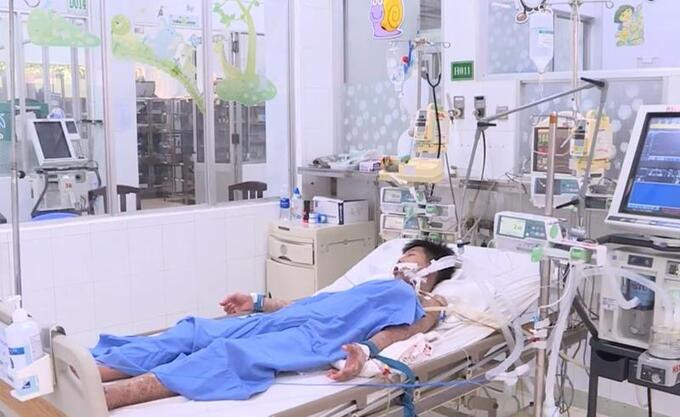 Đồng Nai tự ý dùng thuốc, bệnh nhân bị nhiễm độc hoại tử thượng bì rất nặng