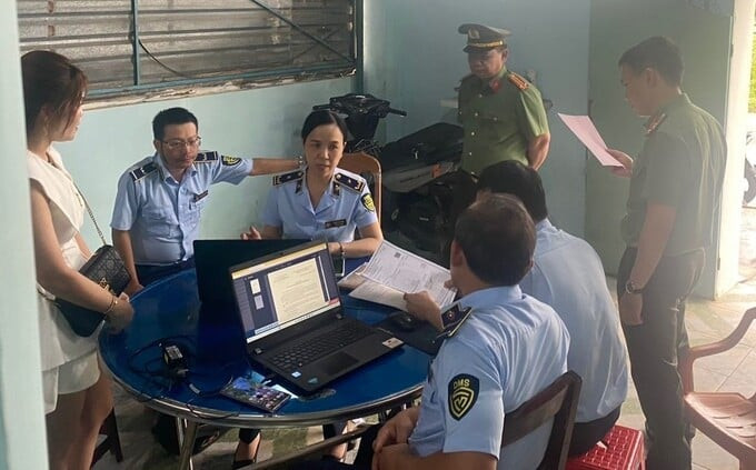 Kon Tum phát hiện 4 cơ sở kinh doanh hàng hóa vi phạm hành chính