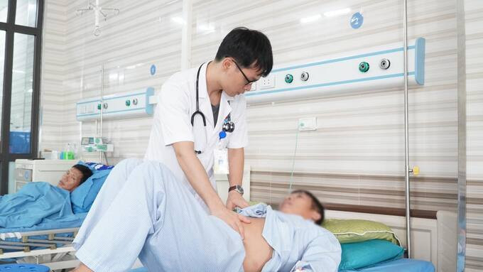 Phú Thọ: Chỉ chảy máu mũi, nam bệnh nhân phải mổ cấp cứu và truyền máu gấp