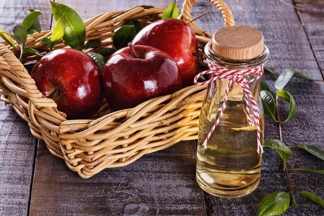 Cách làm và cách sử dụng giấm táo