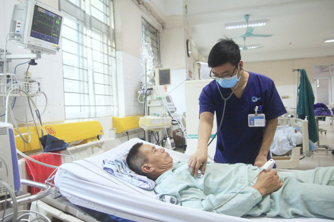 Quảng Ninh cấp cứu 1 trường hợp bệnh nhân bị ngộ độc sau khi ăn củ ấu tàu