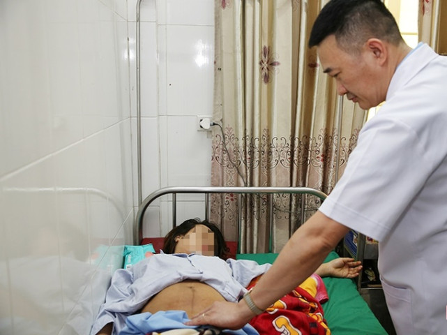 Hà Tĩnh cứu sống sản phụ có tử cung đôi bị vỡ vết mổ cũ