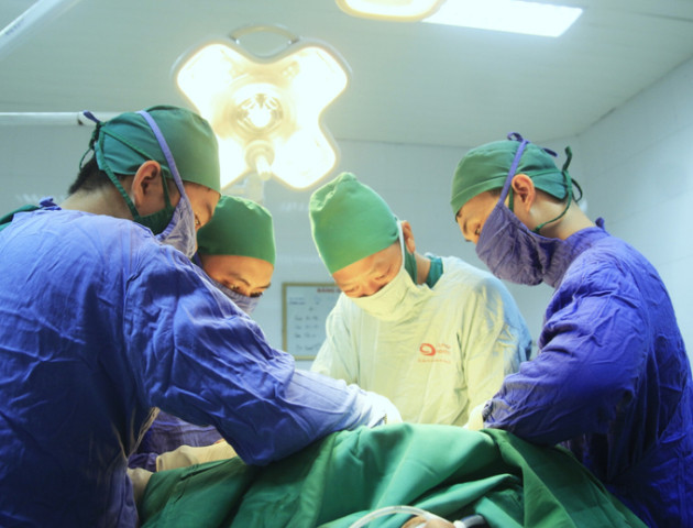 Phẫu thuật ung thư đại tràng di căn giúp mở ra cơ hội sống, kéo dài tuổi thọ cho bệnh nhân