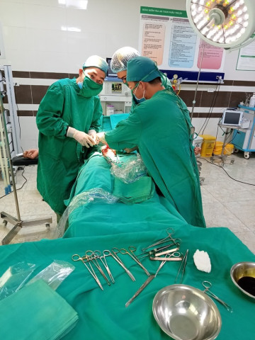Phú Thọ thực hiện thành công ca phẫu thuật cho người bệnh vỡ bàng quang do tai nạn giao thông