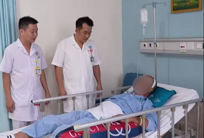 TPHCM: 72 giờ cứu sống ngư dân bị máu tụ dưới màng cứng ở đảo Trường Sa