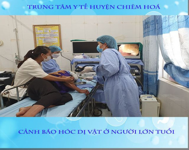 Tuyên Quang nội soi gắp dị vật cho cụ bà 80 tuổi bị hóc xương gà