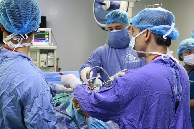 Phú Thọ phẫu thuật cùng chuyên gia giúp người bệnh lấy lại khả năng chơi thể thao