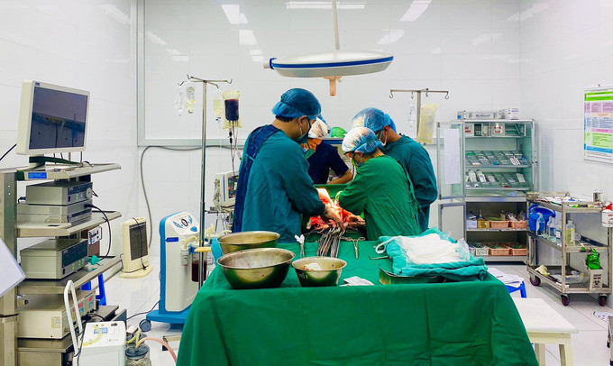 Hải Phòng phẫu thuật cho nữ bệnh nhân 45 tuổi bị vỡ lách sau tai nạn giao thông