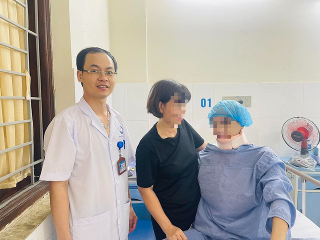 Bắc Giang phẫu thuật cấp cứu thành công 1 nam thanh niên 16 tuổi bị đa chấn thương vô cùng nghiêm trọng