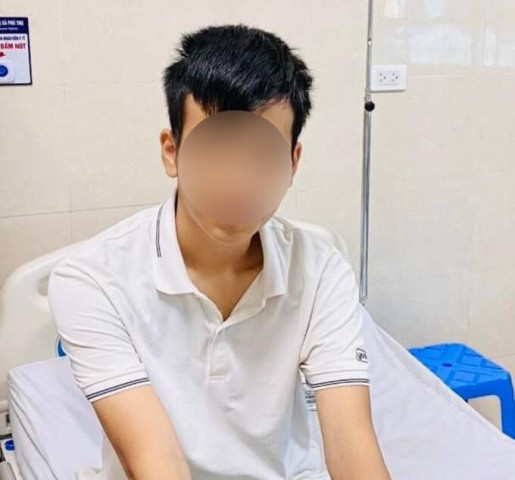 Phú Thọ điều trị cho bệnh nhân 15 tuổi bị viêm loét dạ dày tá tràng