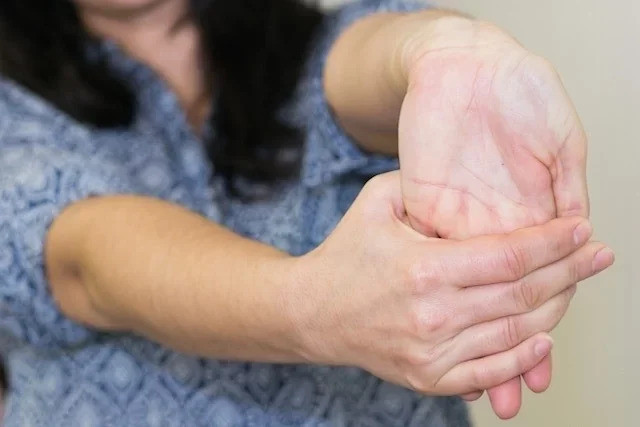9 bài tập chữa viêm gân và cách thực hiện