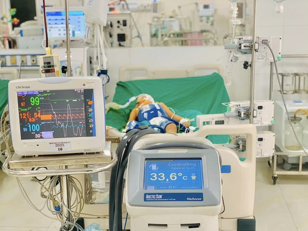 Nghệ An: Cấp cứu bệnh nhi đuối nước trong tình trạng rất nặng, bằng kỹ thuật hạ thân nhiệt chỉ huy