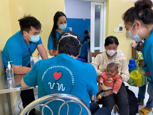 TPHCM: Bệnh viện 1A tổ chức phẫu thuật miễn phí cho trẻ em
