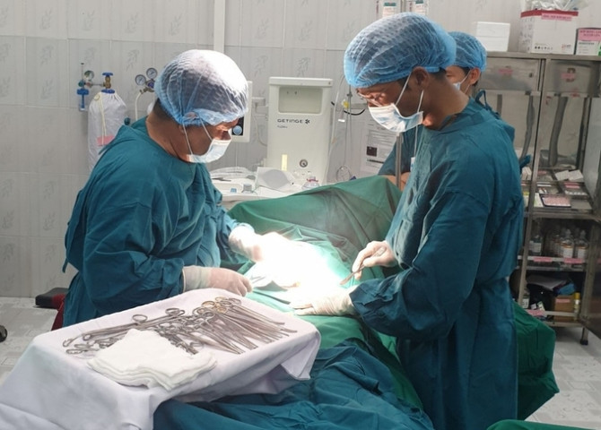 Gia Lai: Trung tâm Y tế Phú Thiện thực hiện thành công ca mổ lấy thai đầu tiên