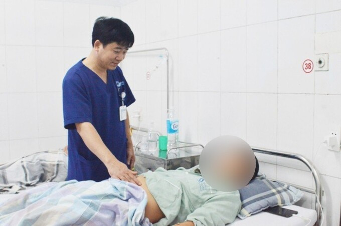 Quảng Ninh: Bệnh viện Bãi Cháy can thiệp nội soi cắt tách dưới niêm mạc ESD loại bỏ khối u cơ thực quản cho bệnh nhân