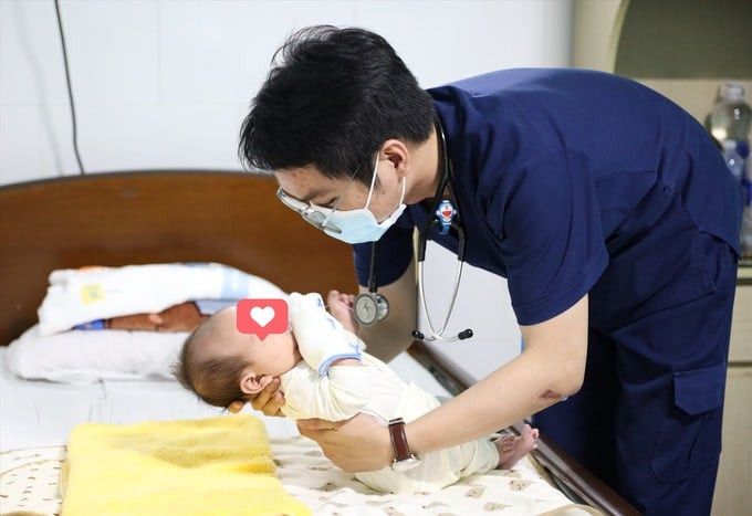 Bệnh viện Đa khoa Gia Đình Đà Nẵng kịp thời cứu bệnh nhân nhi thoát khỏi di chứng viêm màng não mủ