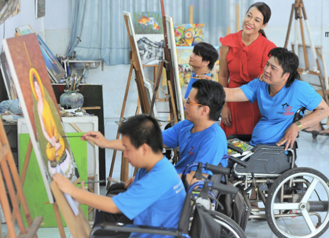 Trung tâm Bảo trợ xã hội Nhà May Mắn đào tạo nghề miễn phí cho người khuyết tật và thanh thiếu niên có hoàn cảnh khó khăn